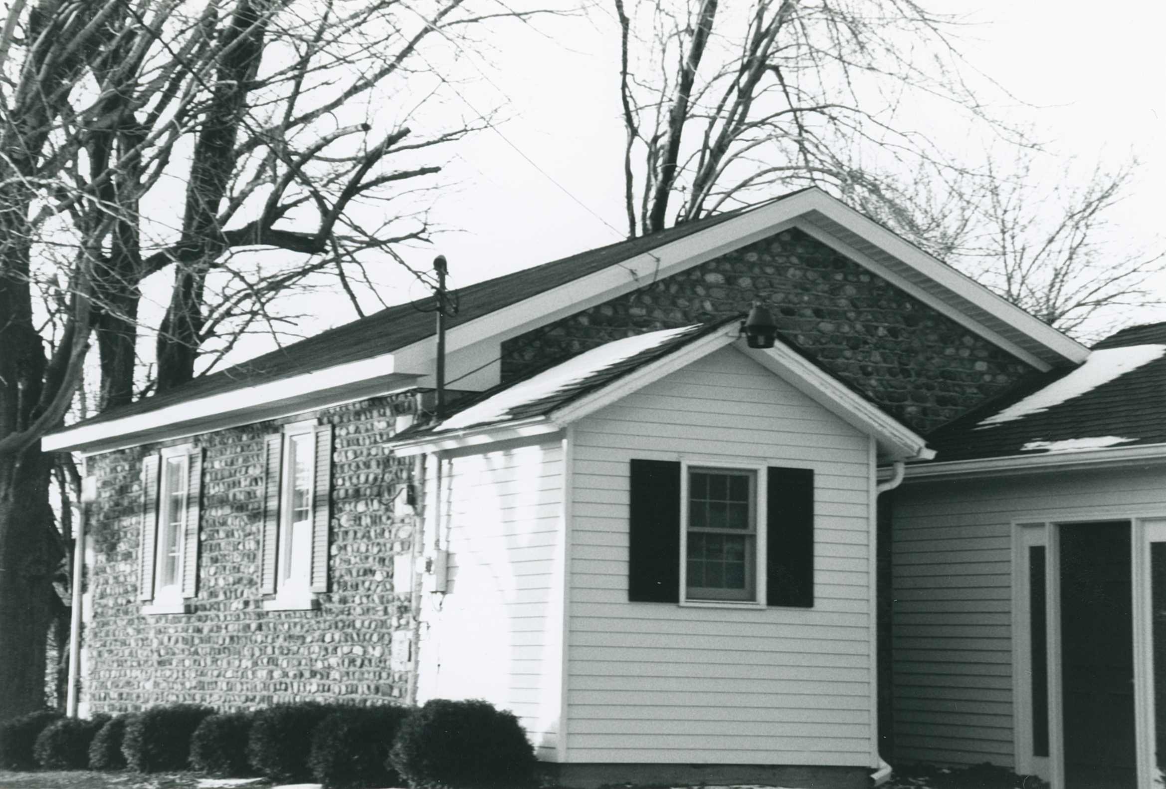 Vic-11 7728 Dryer Rd 3